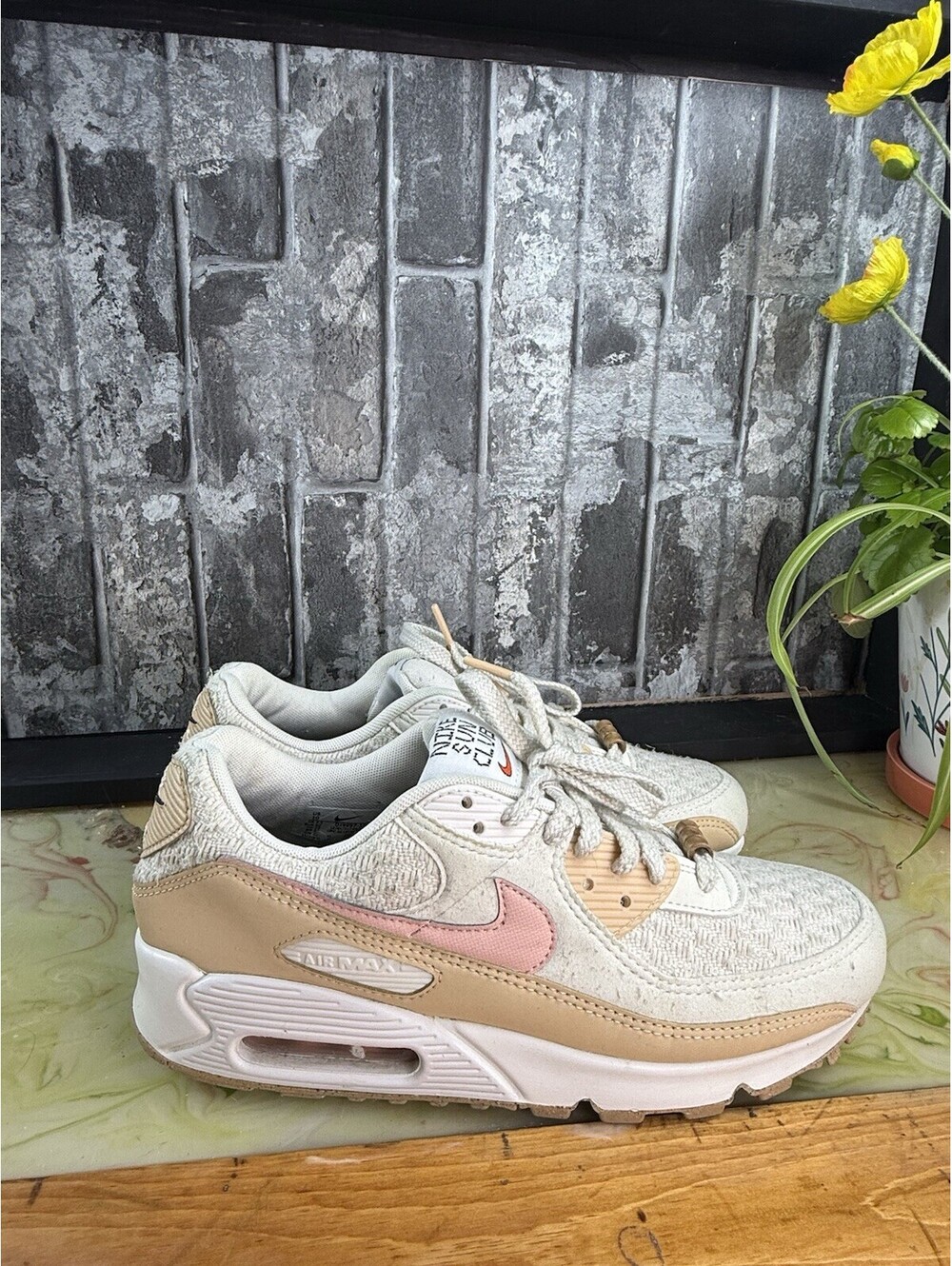 Nike Air Max 90 SE Sun Club Sail/Phantom Low Top Lace-Up Sneaker DJ9997-101 - Picture 7 of 12